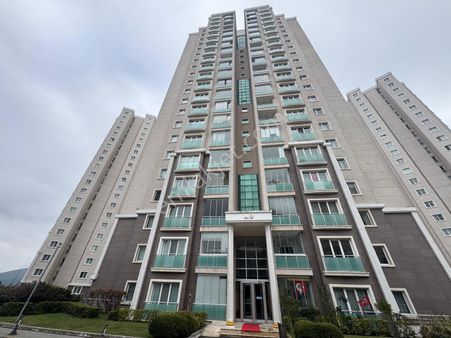 Kiptaş Seyrantepe'de Lüks Yenilenmiş 3+1 Kiralık Daire