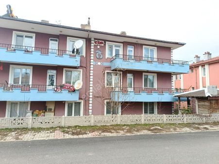 Afyon Tezcan Emlaktan Fatih Mahallesinde Müstakil Tadında 2+1 Daire