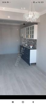 Mağazalar Başı Mahallesi'nde 2+1 Doğalgazlı Kiralık Daire