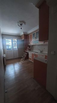 Aydın Soke Yenıcamıı Mahallesinde 3+1 130