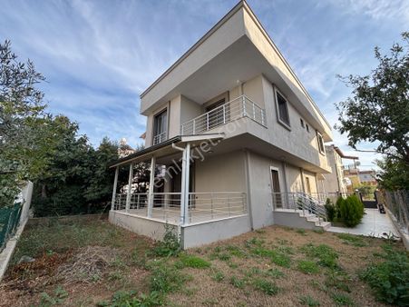 İzmir Seferihisar Doğanbey Payamlı'da Güzel Konumda Sıfır Satılık 2+1 Villa