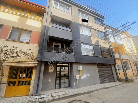 Çamlıca'da Ulaşım Güzergahlarına Çok Yakın, Sıfır, 3+1 Satılık