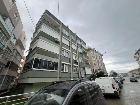 Parstan İkizçayda Ayrı Mutfak Full Tadilatlı Ön Cephe Merkezi Konum 3+1