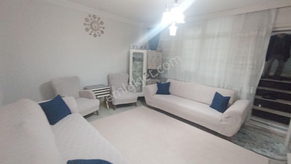 Konumu Güzel Bakımlı Bahceli 2+1 Giriş Kat Daire