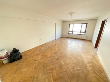 Şafak'tan İncirli'de 19 Mayıs Cadde Üzeri 4+1 Yapılı Dubleks!