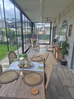 Kuşadası K.denizi Özel Havuzlu Tek Müstakil