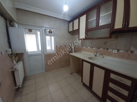 Mç Emlak'tan Akşemsettin Mahallesin'de 2+1 Satılık Daire