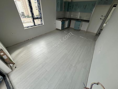Saraycık Mah'de Sıfır 1+1 2.ara Kat Çift Asansörlü Satılık Köşe Daire