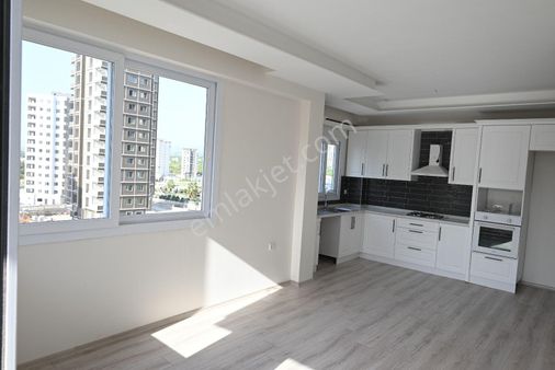 Üstünkent'ten Mezitli Akdeniz'de Sıfır 4+1 Satılık Modern Daire
