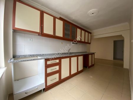 ▄jet Emlaktan Altınkum'da Geniş & Ferah Arakat Satılık 2+1 Daire