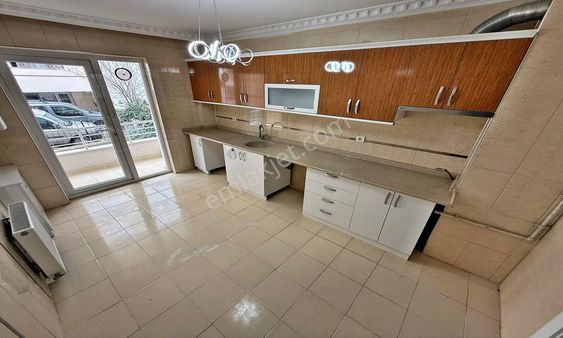 Kanuni'de Full Yapılı Teras Balkonlu Asansörlü 3+1 Daire !