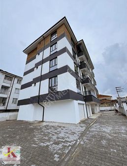 Kaymen Emlaktan Ertaş Yanı Satılık Arakat 2+0 Daire