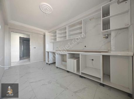 Elit Emlak Efendi Mah. Ahlatoğlu Okulu Yakını 2+1 Satılık Daire