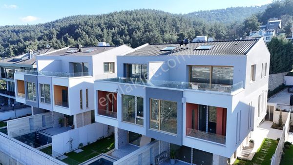 Esen'den Çalı'da Ormanın Dibinde Manzaralı Son 2 Satılık Villa