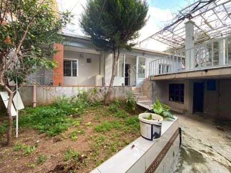 Konak Mehtap Mahde 3+1 110m2+50m2 Bahçeli Kiralık Müstaki Ev