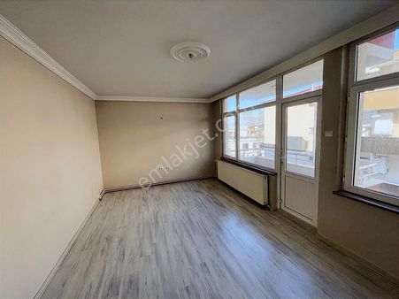 Ortahisar İnönü Mah.'de Satılık 3+1 Daire