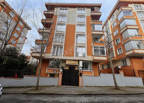 Ümraniye Mehmet Akif'te Finanskete 3 Dk Mesafede 3+1 Ferah Daire