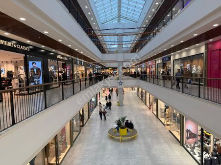 Ops Mall Avm'de Satılık 38 M² İş Yerı – Yatırıma Uygun Fırsat!