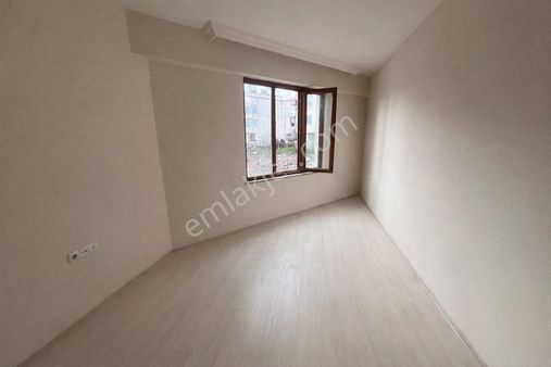 Kavaklık Turkuaz Evlerinde 2+0 Geniş Balkonlu Daire