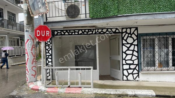 Anayola Yakın Kiralık Dükkan