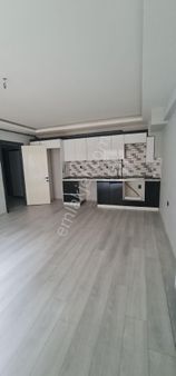 İzmir Buca İşçievlerinde Genis 1+1