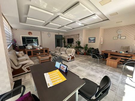 Mesken Emlakdan Kemal Bayındır Hst Cv Ana Cadde Üzerinde