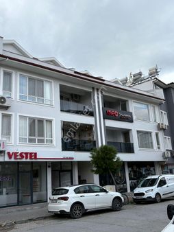 Dalaman Merkez Pazaryeri Kiralık 2+1 Ofis / İşyeri Uygun