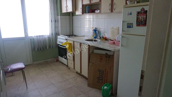 Harmandalında Kiralık Eşyalı 3+1 Balkonlu+asansörlü Çiğli Serkan