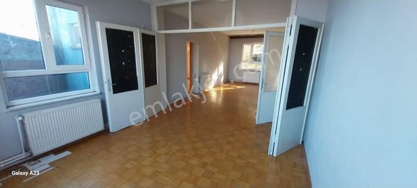 Yeşil Caminin Hemen Altın Da Manzaralı Satılık Daire