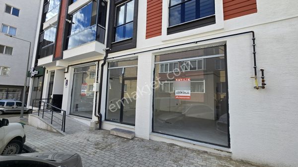 Çözüm Emlak | İsmet İnönü Caddesine 50m Mesafede Satılık İş Yeri