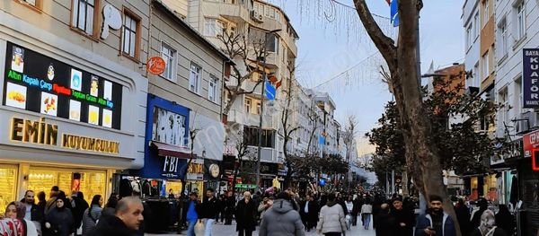 Devren Kiralık 125 M2 Düz Girişli Magza Esenler Yürüyüş Yolu Nda