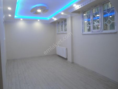 Türkiye Emlak Tuna Mah 2+1 Bahçe Katı 90m2 Kredili Satılık Daire