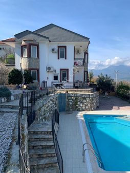 Seydikemer Kadıkoy'de Satılık 3+1 Villa