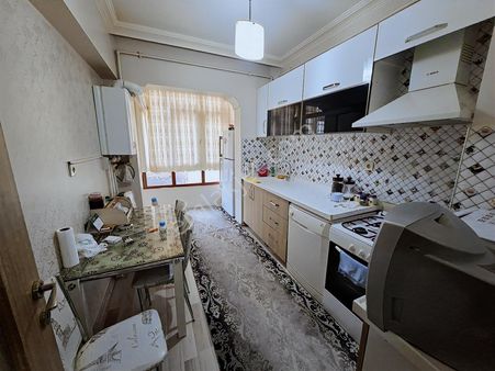 Hastaneye Yakın Geniş, Ve Ferah Hemen Taşınmaya Uygun Eşyalı 3+1