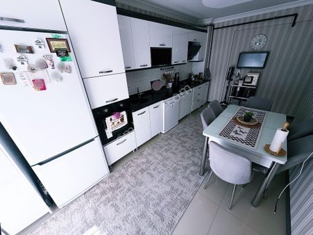 Cihandan Şehitkubilay Da Estergon Cadde Yakını Satlık 3+1 Daire