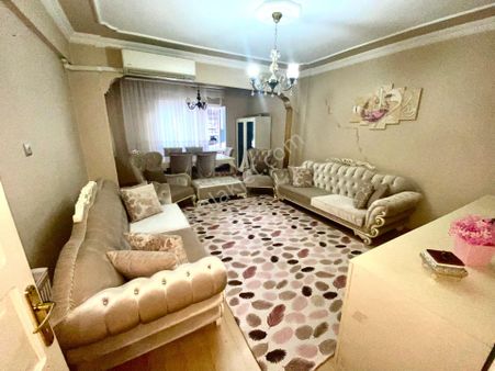 Arga'dan Buca Mustafa Kemal Mh. D.gazlı Eşyalı 2+1 Kiralık Daire.
