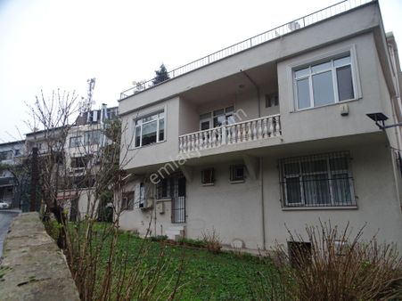 Reşitpaşa'da Borsa İstanbul'a Enka'ya Yakın Konumda 3+1 Kombili Bahçekatı