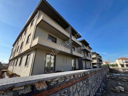 Yeni Mahalle De Havuzlu Site İçi Sıfır Daire