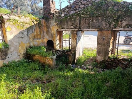 Köşe Konumda İşyeri Dükkan Depo