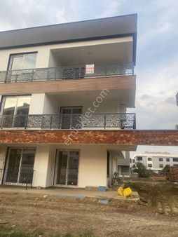 İzmir Tire De Fen Lisesi Yakını Kiralık 2+1