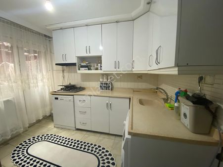 Gaziosmanpaşa Bağlarbaşı Mahallesinde 2+1/120m2/bahçe Katı Satılık Daire