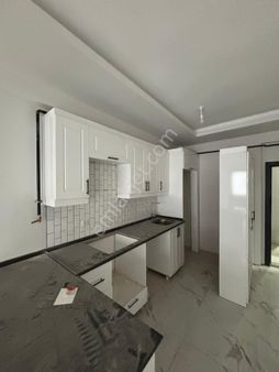 Mersin Erdemli Akdeniz Mahallesinde İmam Hatip Lisesi Karşısında 1+1 Kiralık Daire
