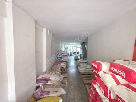 Balıkesir Karesi Akıncılar Mah. Satılık Asma Katlı Dükkan.