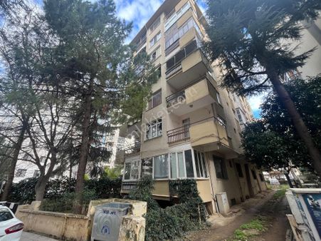 Feneryolu'nda Yatırım Fırsatı 3+1 Satılık Daire!