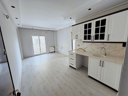 Atc'dan Ptt Evlerinde Kombili Kiralık Merkezi Konumda Daire