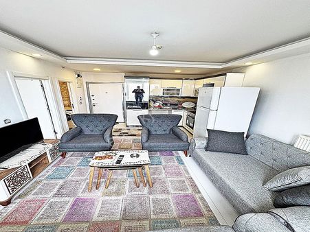 Metrobüse Yakın Güvenlikli Site İçi Lüx 1+1 Satılık Daire