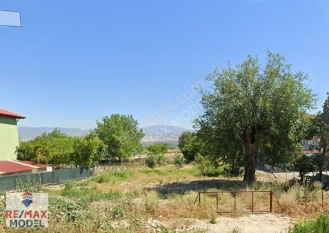 Remax Model Den Güzelköy De Satılık 1044m² Konut İmarlı Arsa