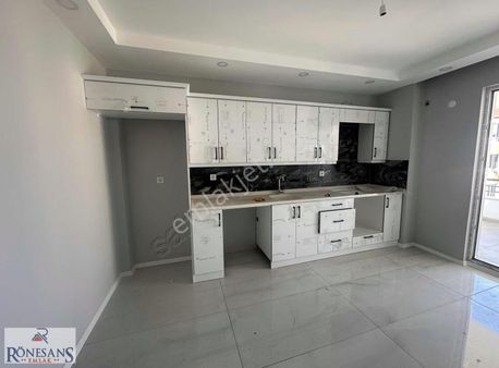 Rönesans Emlak Satıyor