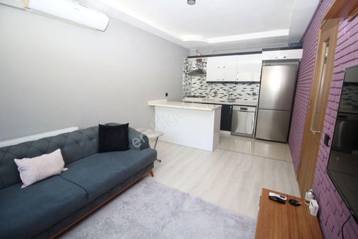 İkçü Hastanesine Yakını Asansör Lü D.gazlı Eşyalı