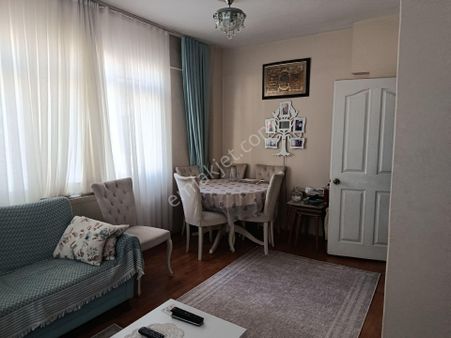 Fatih Kocamustafapaşa Kemancı Sitesinde Satılık Ar